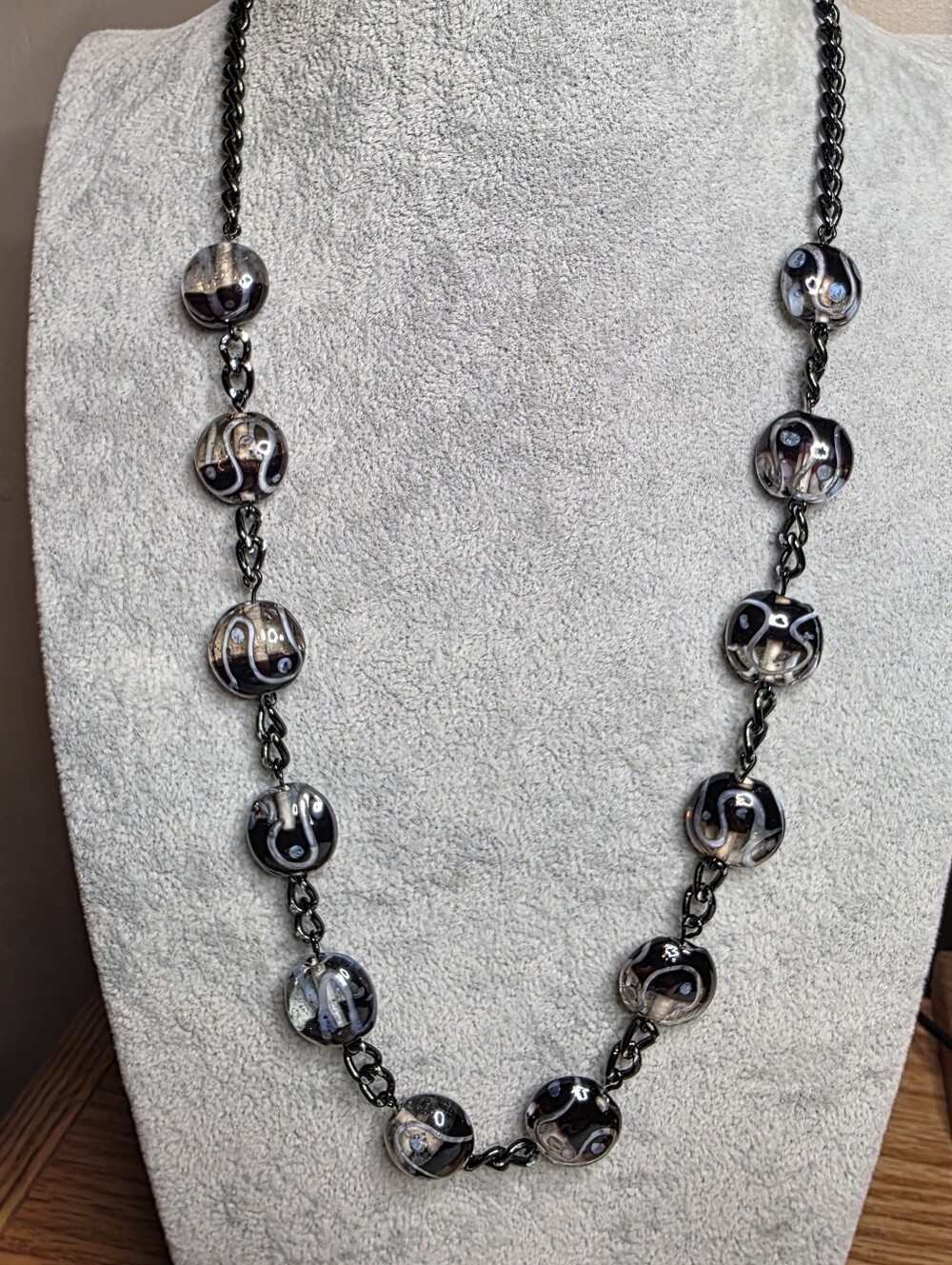 Black Swirl Art Glass Bead Necklace Gunmetal Curb Chain & Filigree Toggle Clasp